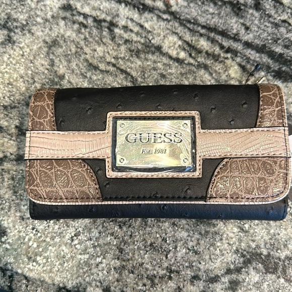 Guess NWT trifold faux mixed leathers wallet ostrich snakeskin reptile black - Picture 1 of 10